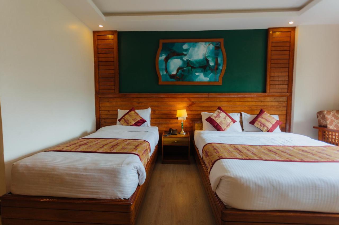 Hotel Tulsi Pokhara Exterior foto