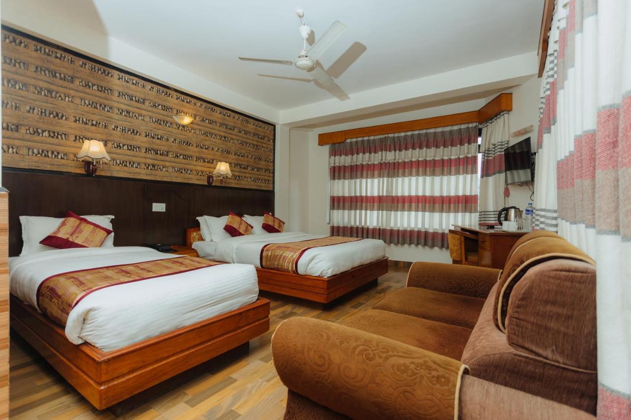 Hotel Tulsi Pokhara Exterior foto