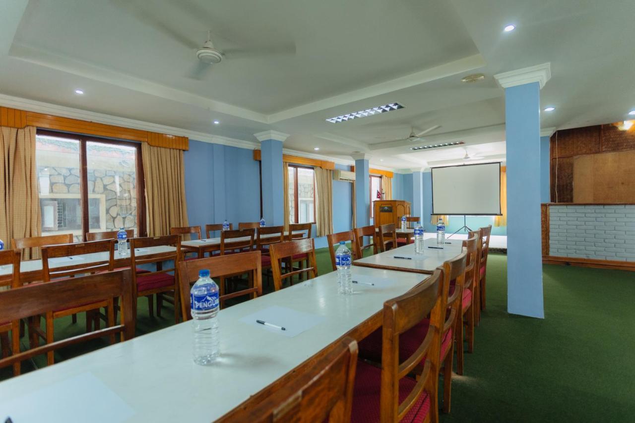 Hotel Tulsi Pokhara Exterior foto